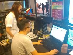 android_upload_pic-洛克公园·篮球·足球·羽毛球(莘庄店)