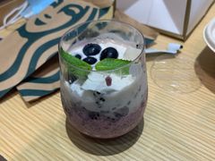 果莓植物酸奶巴菲杯-星巴克(苏州西蒙店)