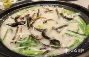 Eel Noodle Stew