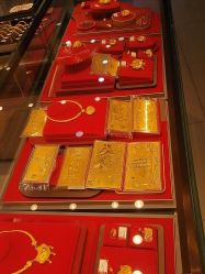 -东方福珠宝( 青岛店)