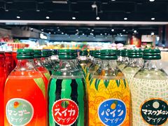 -中百仓储超市有限公司(越秀星汇维港店)
