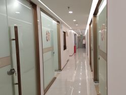 点击看大图 -至简医疗美容·医生集团
