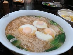 -虹泥小厨(南国花园总店)