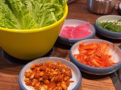 -明洞阿姨·韩式酱蟹烤肉·创意料理(三元桥店)