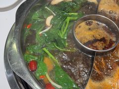 -佰人王串串香火锅(洋珠巷店)