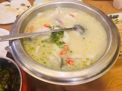 小土豆喝汤鱼-小土豆北方菜馆(方庄店)