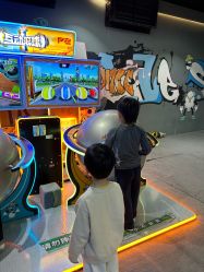 -反弹蹦床公园·亲子乐园·团建·派对(中庚漫游城店)