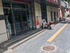 -龙顺园麻辣香锅(机场店)