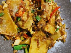 锅仔土豆片-一把骨(盐市口店)
