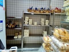 面包甜点陈列柜-白玉兰食品甜凤店(合生汇店)