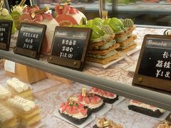 -RUXU入续糖水铺与包(卓悦中心店)