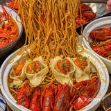 蒜蓉！麻辣！在拌面！香惨了！还有龙虾开口饺！龙虾汉堡！