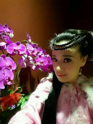 -盘子女人坊生日照·摄影馆(华强店)