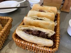 -李春秋驴肉火烧总店