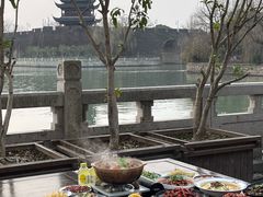 -聚汇三少·龙虾·中餐厅(莫邪路新天地店)