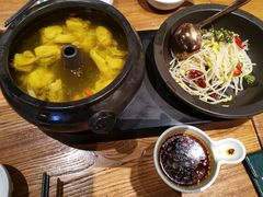 -云海肴·汽锅鸡·云南菜(天山百盛优客店)