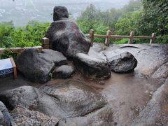 -灵岩山风景区