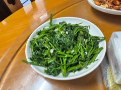 -芦茨金富饭庄·25年老字号·专做稻草鸡