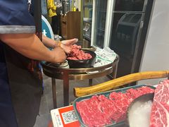 -牛村来人潮汕牛肉火锅(西单店)