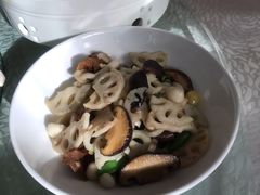 火麻油上素-旺顺阁鱼头泡饼(小红门店)