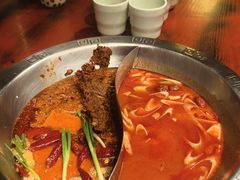 -袁老四重庆老火锅(桐梓坡店)