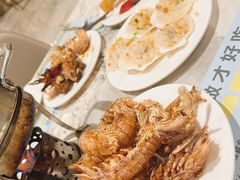 -金马门国际美食百汇(珞喻路店)