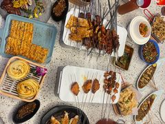 -小董哥烤串·爆汁大油边(故宫店)