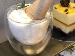 -ZING COFFEE 镜咖啡