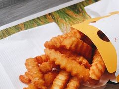 -麦当劳(保利若比邻店)