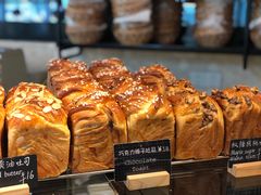 -麦田工坊(月湖店)