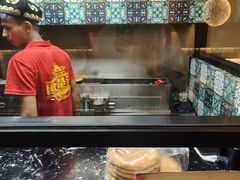 -欧提汗·新疆餐厅·清真(银都路店)