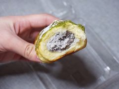 抹茶马卡龙黑芝麻卷-都恩客(高岛屋百货店)