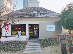 -新虹桥中心花园