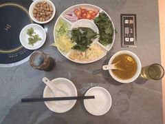 -官塘陈记鱼生·潮汕砂锅粥·牛肉火锅(潮枫路总店)