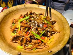 -湘西小馆(滨河路店)