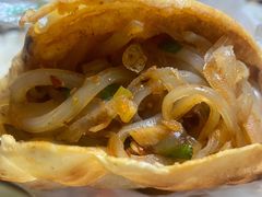 锅盔夹凉粉-张婆婆香酥锅盔(平福路店)