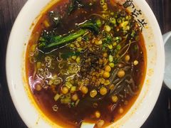-张氏宽窄巷成都名小吃(茂业百货华强北店)