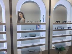 -无界眼镜MaxLess(南翔印象城店)