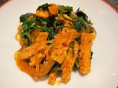 凉拌菠菜粉丝-丝路金桃·新疆菜(徐汇店)