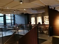 -星巴克(杭州湖滨银泰E区店)