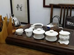 -秦汉胡同书法国画古筝围棋书院(漕宝日月光分馆)