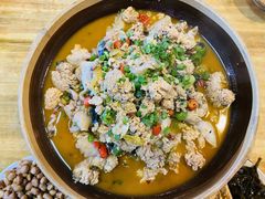 鱼籽鱼泡火锅-湘聚南县土菜馆(龙山二路店)