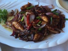 -赶海部落海鲜城(海阳路店)