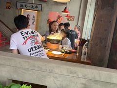 -捞围鲜·港式打边炉(海阳路店)