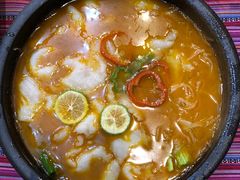 -香巴拉云南餐厅(华莱坞店)