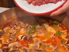 -毛辣果·贵州红酸汤牛肉火锅(西单店)