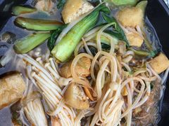 -多鱼炸串麻辣烫(闽江路店)