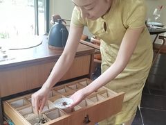 -荷风细雨·中国茶宴(碧云店)