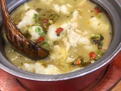 -周鱼小馆石锅酸菜鱼(活力汇店)