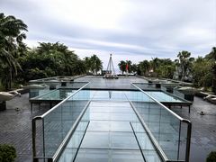 -亚龙湾喜来登·美景台大堂吧